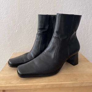 Nickels Square Toe Heel Boots